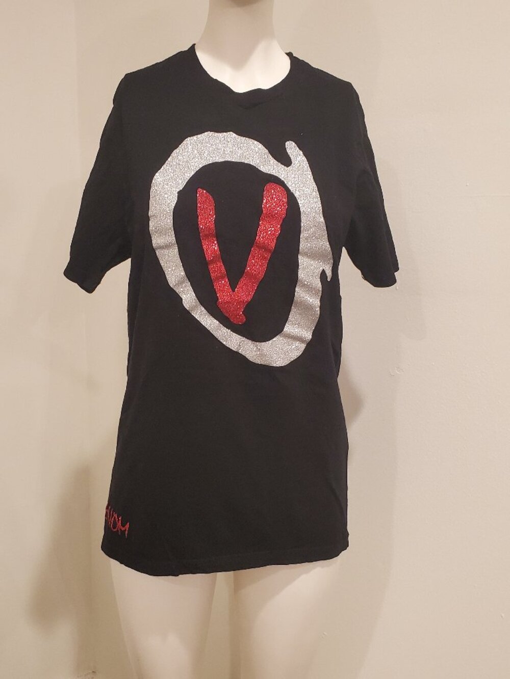 CSG Womens Size Small Black Graphic T-Shirt Venom Glitter Print Short Sleeve